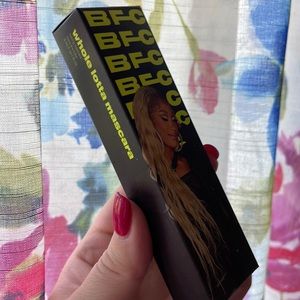 Beauty for Certain Whole Lotta Mascara